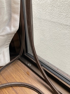 窓とドアの修理、料金表